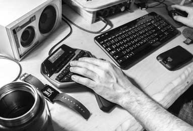 房卡必备教程“微信炸 金花斗牛牛房卡”房卡获取方式 房卡必备教程“微信炸 金花斗牛牛房卡”房卡获取方式